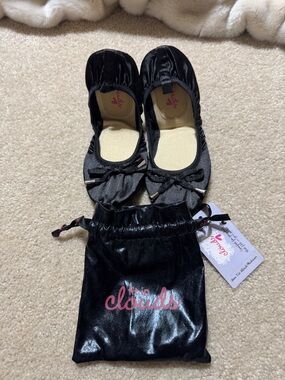 toesox Black Foldable Ballet Slippers with Travel Pouch